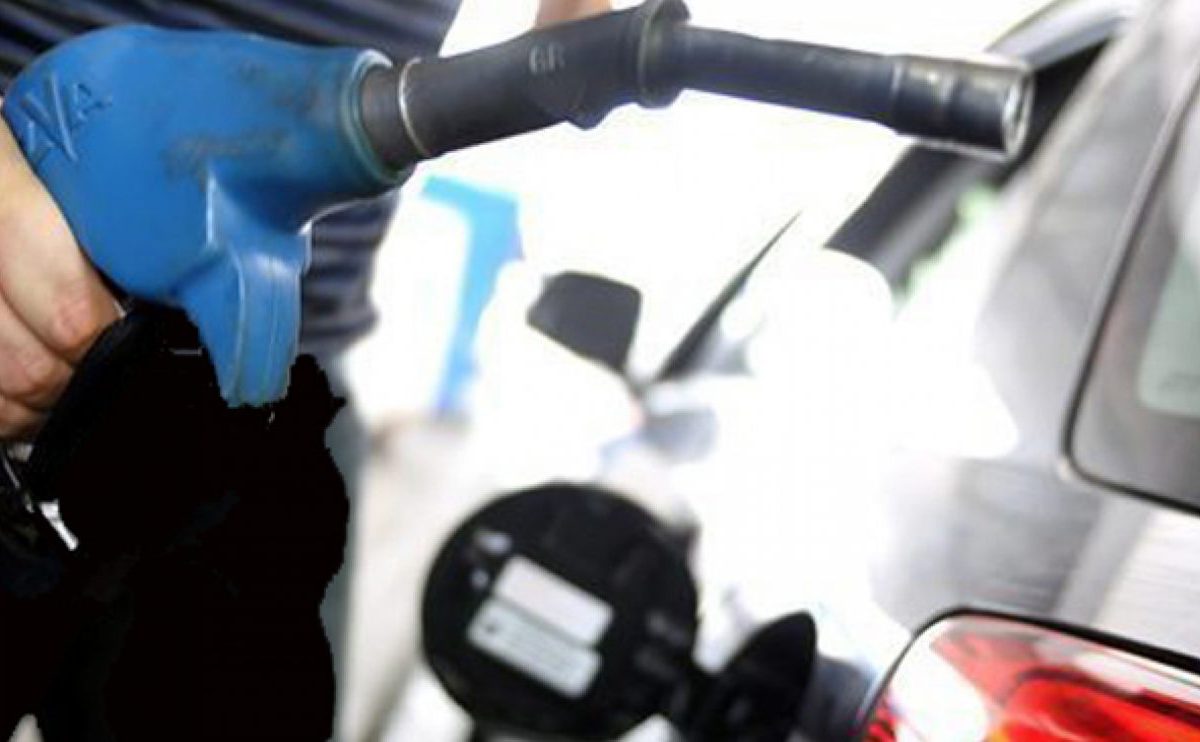 Saiba como fazer seu carro poluir 50% menos e ainda economizar gasolina