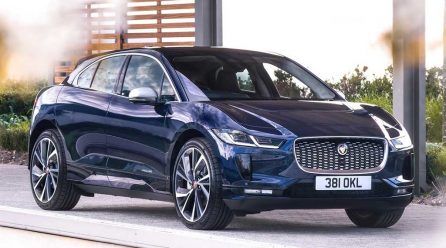 Jaguar I-Pace ganha novas conveniências