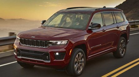 Novo Jeep Grand Cherokee vem maior e com sete lugares