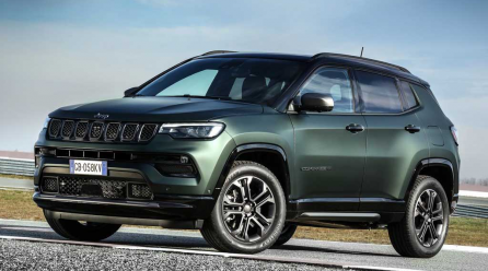Jeep anuncia Compass 2022 em edição especial de 80 anos para abril